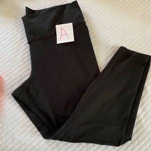 Fabletics Powerhold 7/8 Leggings